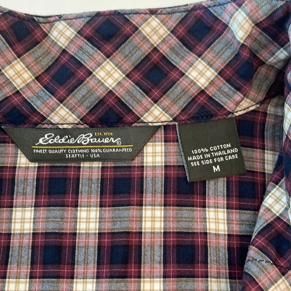 Eddie Bauer Top Checkered Pattern Snap Closure Size Medium - Picture 14 of 17